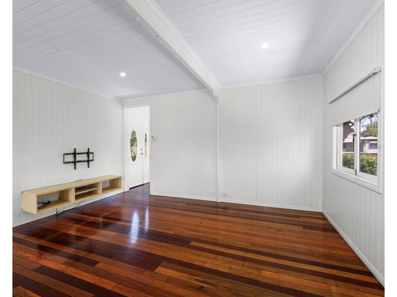 38 Flint Street, North Ipswich QLD 4305