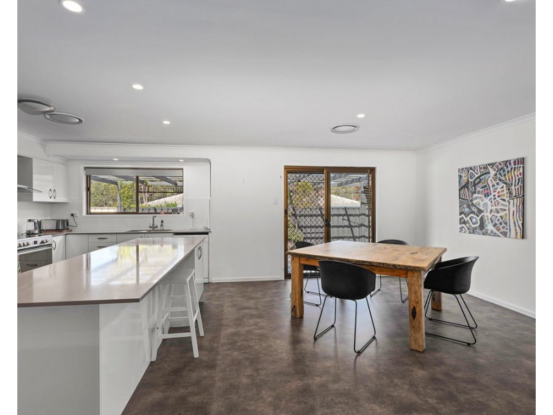 25 Perth Street, Karalee QLD 4306