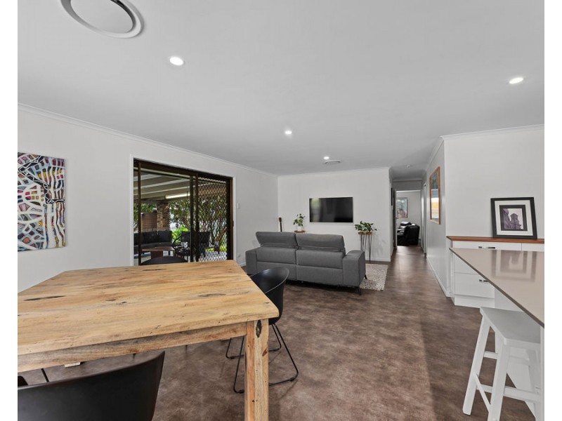 25 Perth Street, Karalee QLD 4306