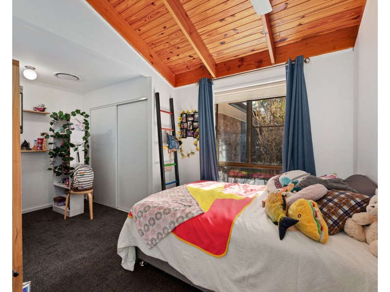 25 Perth Street, Karalee QLD 4306