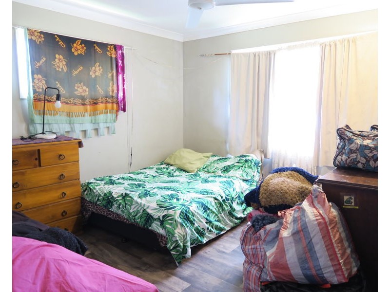 4 Vi Court, Brassall QLD 4305