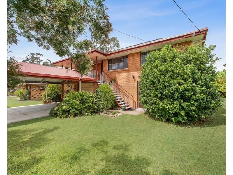 18 Ross Street, Brassall QLD 4305