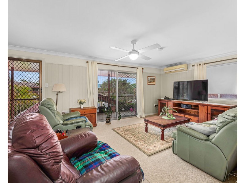 18 Ross Street, Brassall QLD 4305