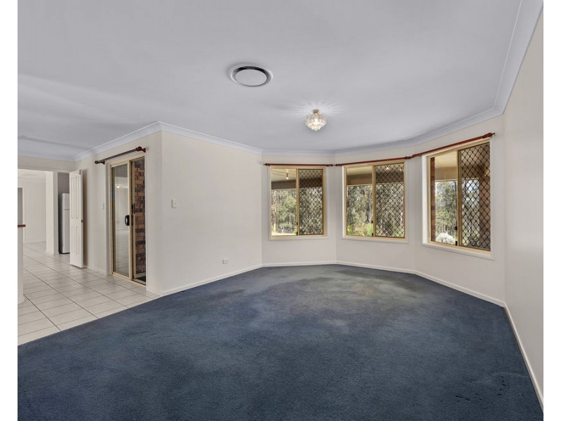 115 Winland Drive, Deebing Heights QLD 4306