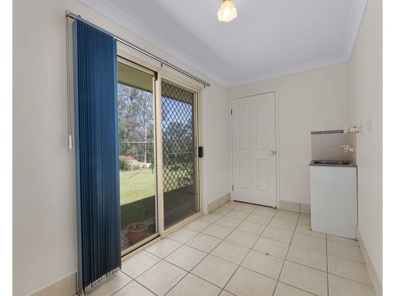 115 Winland Drive, Deebing Heights QLD 4306