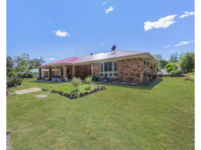 115 Winland Drive, Deebing Heights QLD 4306