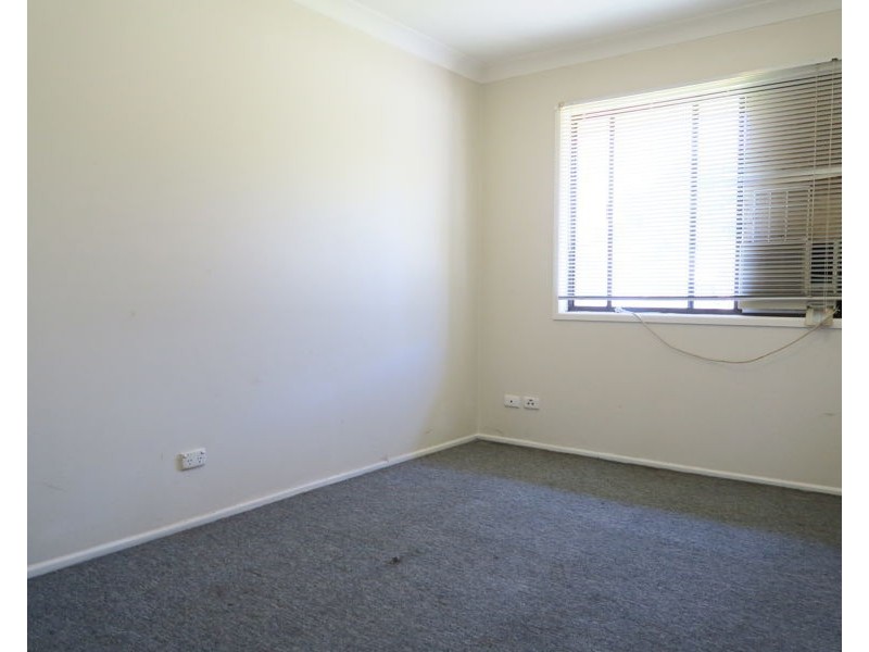 19 Vale Street, Bundamba QLD 4304