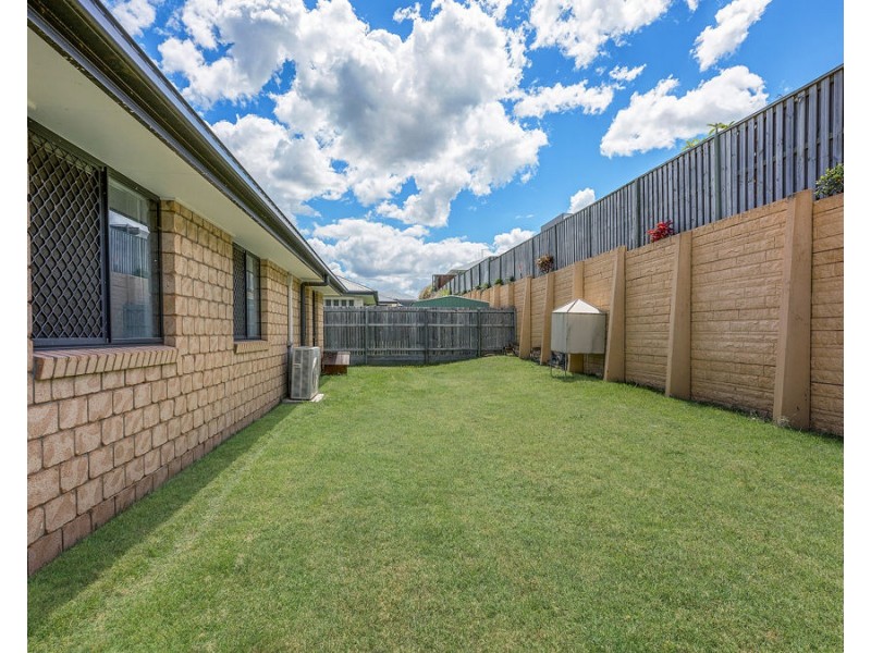 4 Fawnwood Street, Fernvale QLD 4306