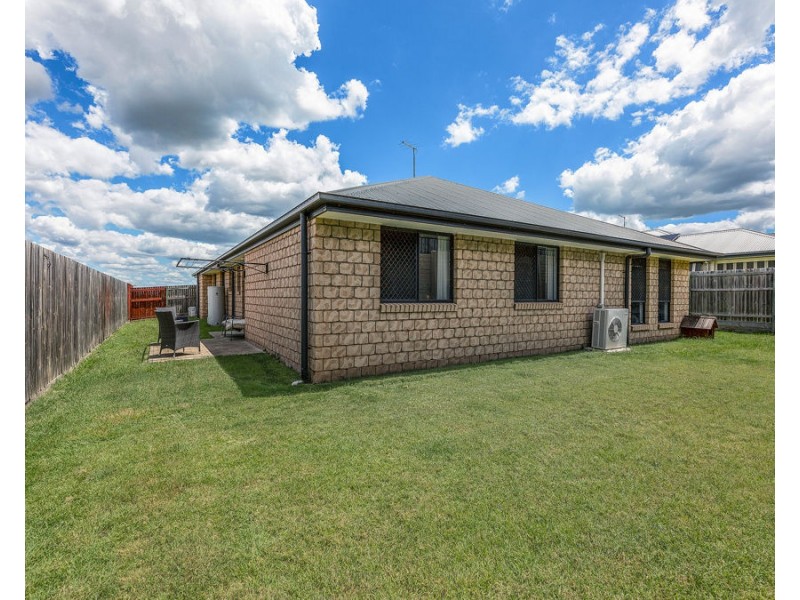 4 Fawnwood Street, Fernvale QLD 4306