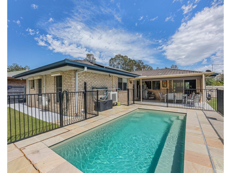 20 KENTIA CIRCUIT, Flinders View QLD 4305
