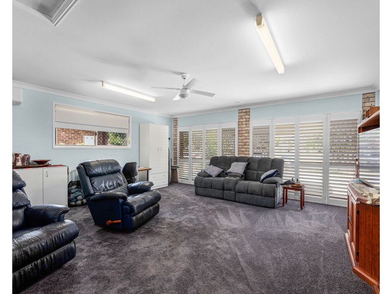 20 KENTIA CIRCUIT, Flinders View QLD 4305