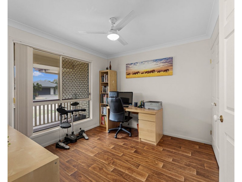 185 Edwards Street, Flinders View QLD 4305