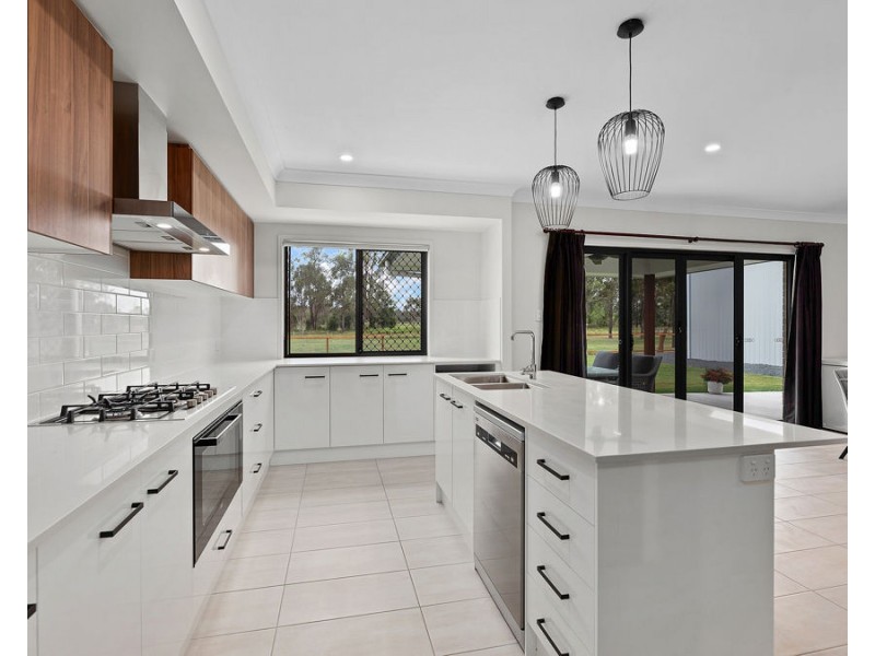 Hatton Vale QLD 4341
