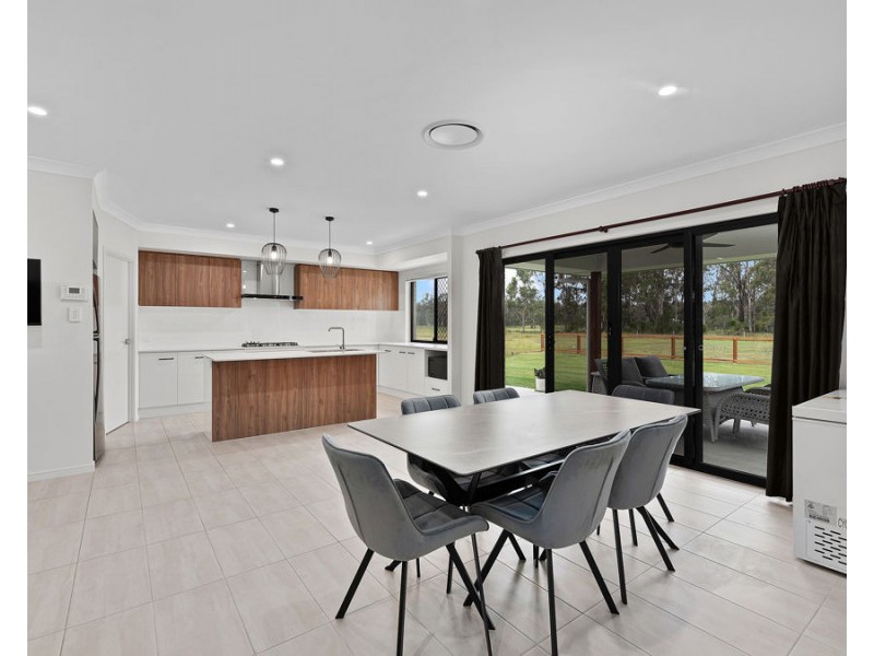 Hatton Vale QLD 4341