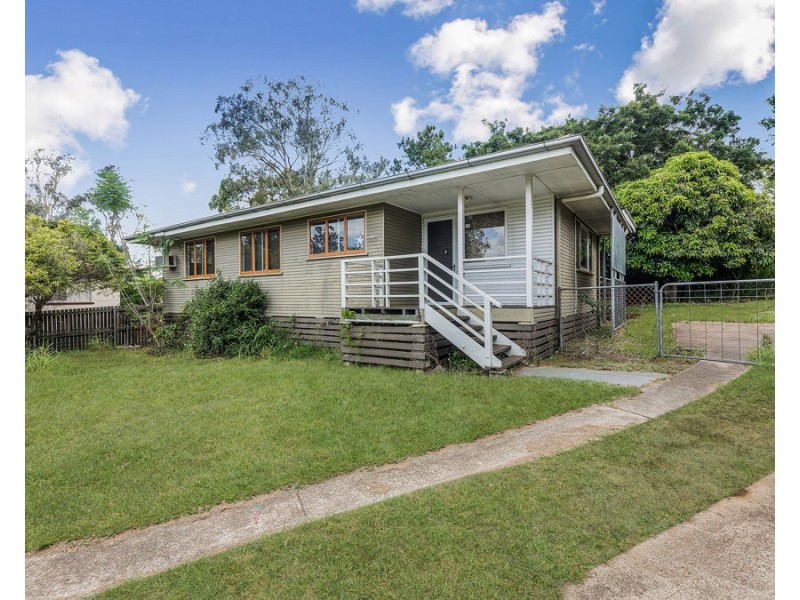 18 Lawson Street, Leichhardt QLD 4305