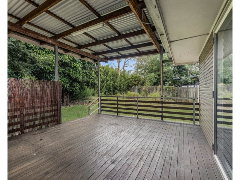 18 Lawson Street, Leichhardt QLD 4305