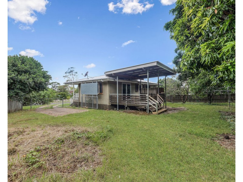 18 Lawson Street, Leichhardt QLD 4305