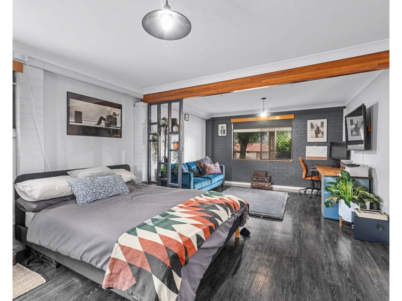 25 Thomas Street, Flinders View QLD 4305