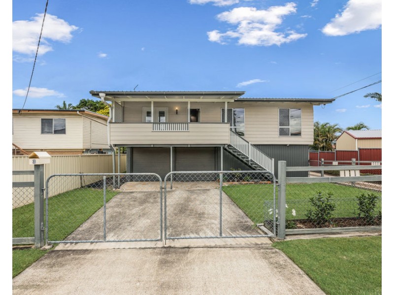 3 Pine Street, Flinders View QLD 4305