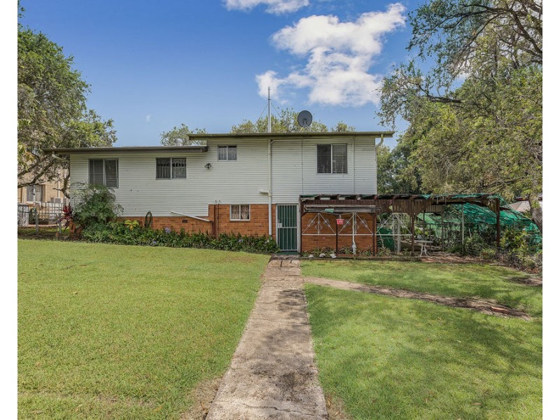 31 Lloyd George Street, Eastern Heights QLD 4305