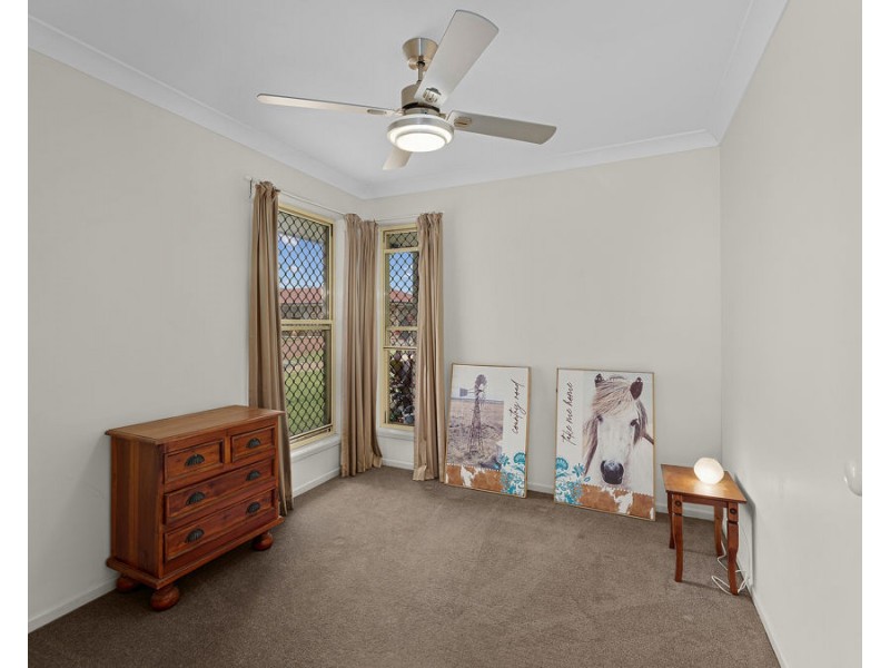 9 Nimrod Court, Flinders View QLD 4305