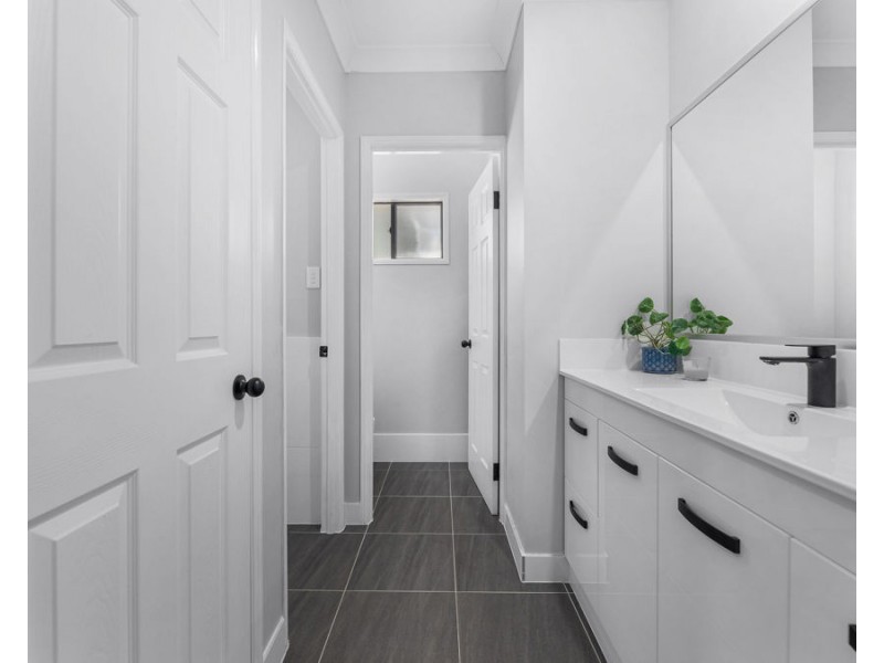 29 Eastfield Court, Deebing Heights QLD 4306