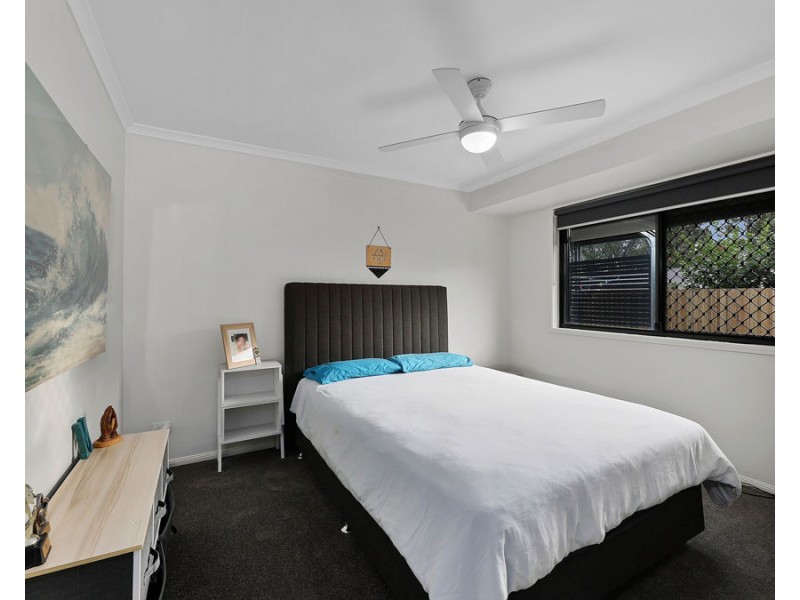 18 Alexandra Close, Flinders View QLD 4305
