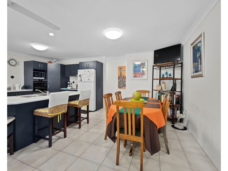 14 Hampden Court, Brassall QLD 4305