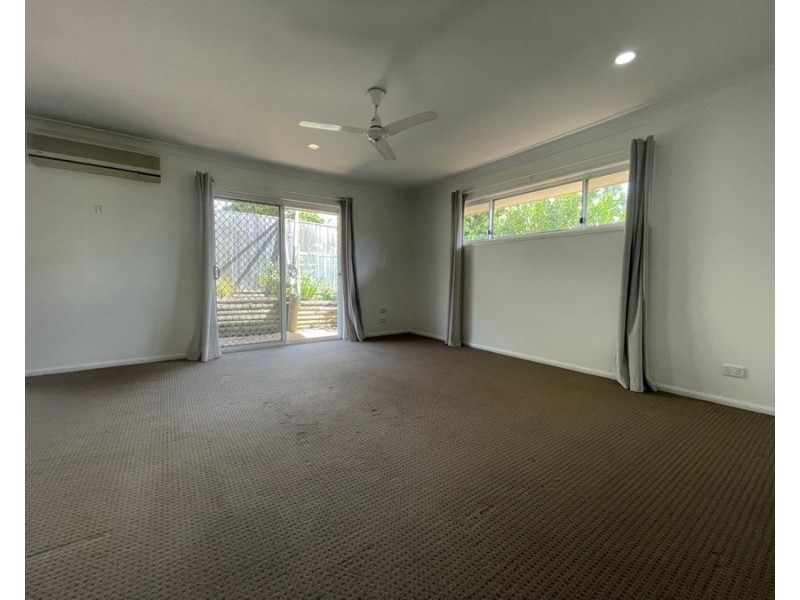 11/11 Newtown Street, East Ipswich QLD 4305