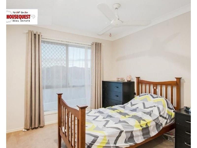 1 Angela Place, Yamanto QLD 4305