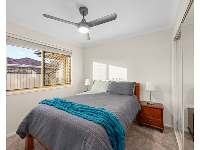 8 Crosby Crescent, Raceview QLD 4305