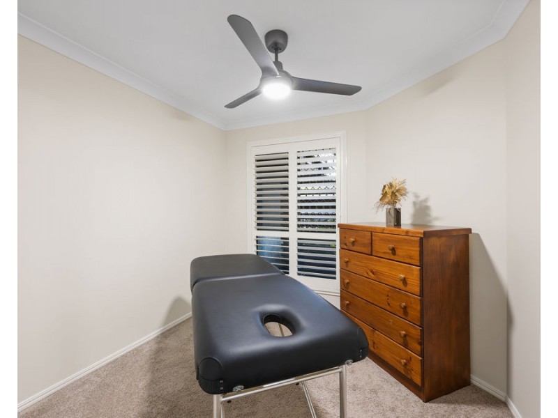 8 Crosby Crescent, Raceview QLD 4305