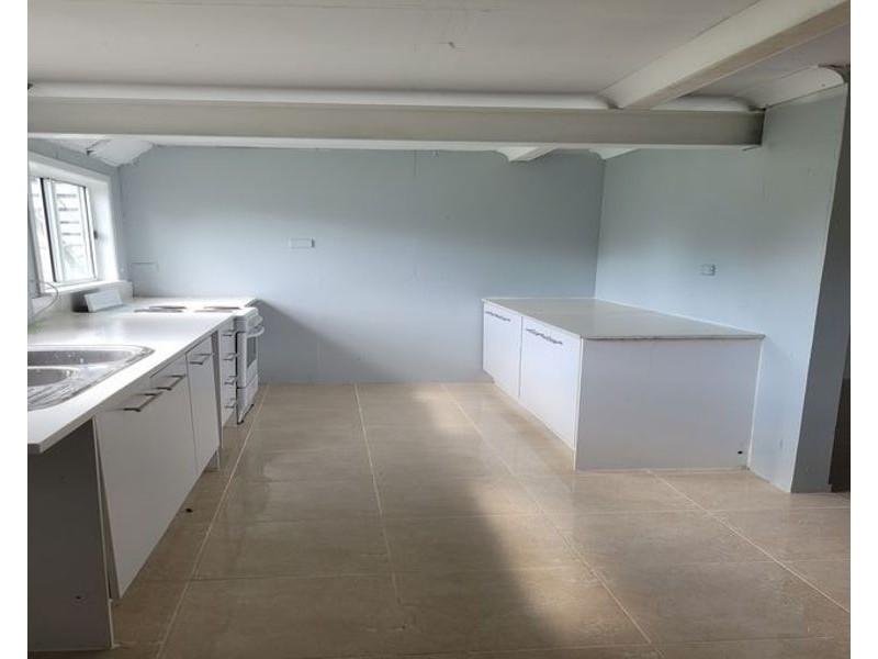 18 Spring Street, East Ipswich QLD 4305