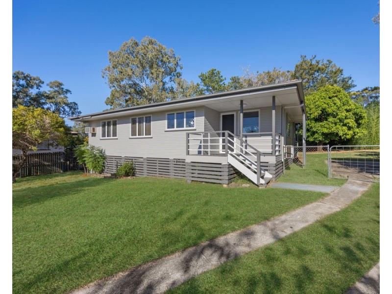 18 Lawson Street, Leichhardt QLD 4305
