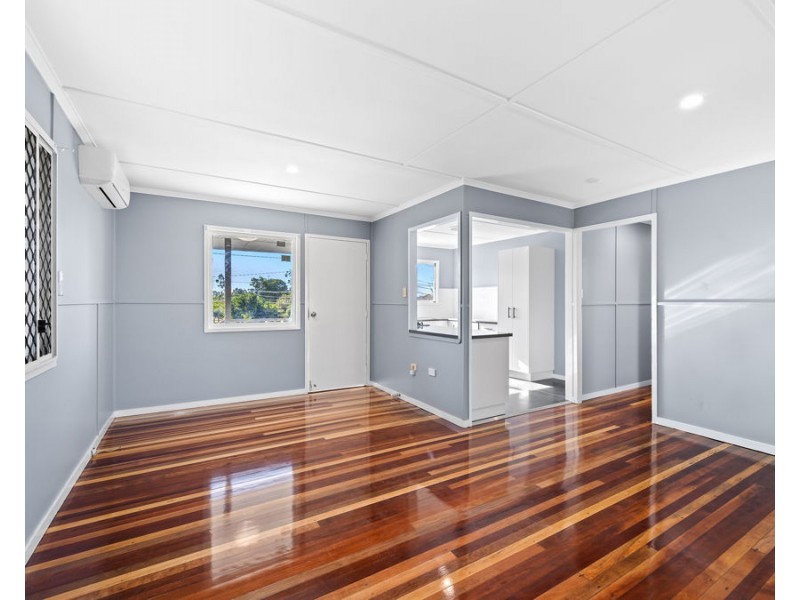 18 Lawson Street, Leichhardt QLD 4305