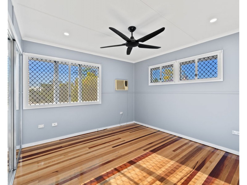 18 Lawson Street, Leichhardt QLD 4305