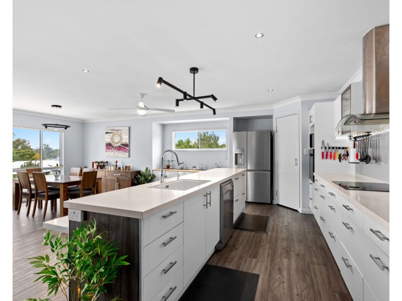 66-68 Willowbank Drive, Willowbank QLD 4306