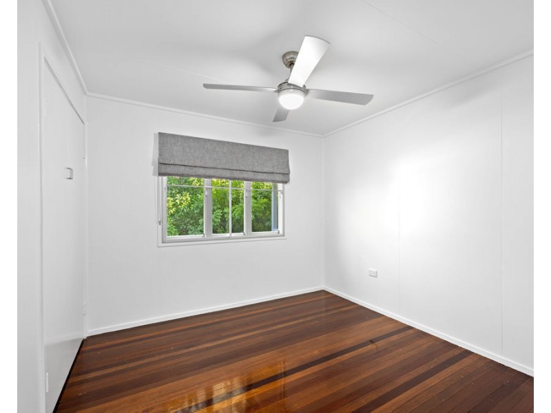 48 Kynance Street, Leichhardt QLD 4305