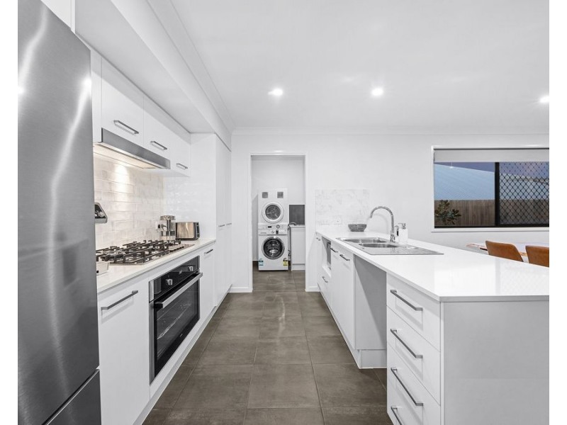 10 Gonula Crescent, Ripley QLD 4306