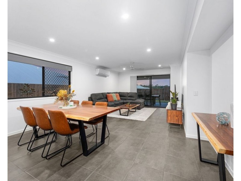 10 Gonula Crescent, Ripley QLD 4306