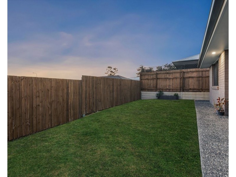 10 Gonula Crescent, Ripley QLD 4306