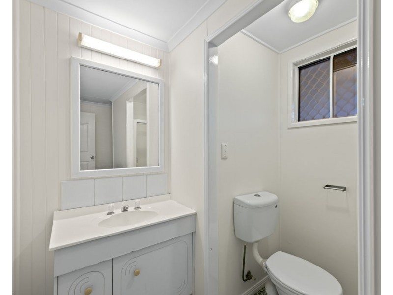 43 Prunda Parade, Raceview QLD 4305