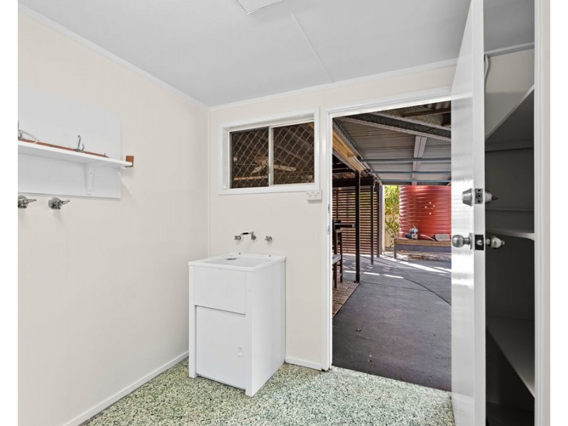 43 Prunda Parade, Raceview QLD 4305