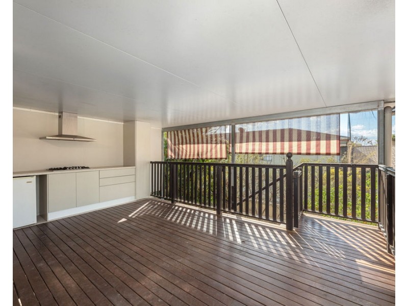 43 Prunda Parade, Raceview QLD 4305