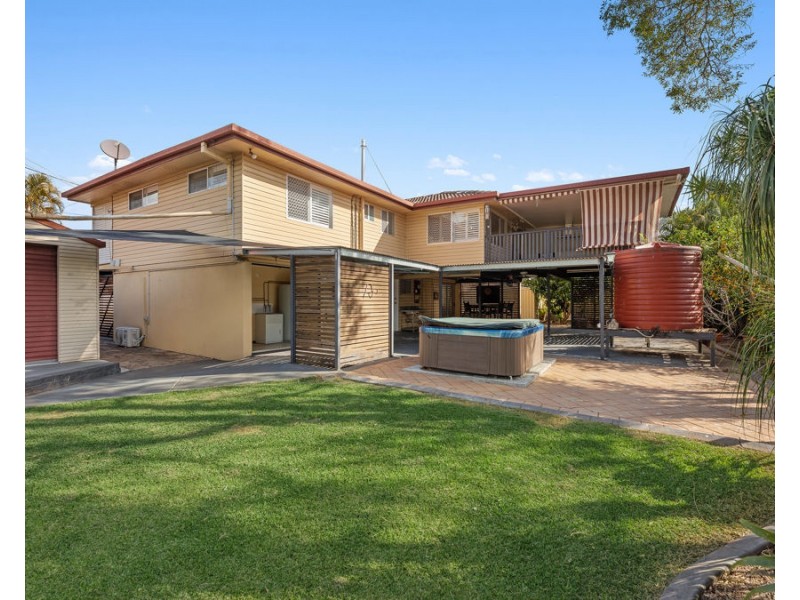 43 Prunda Parade, Raceview QLD 4305