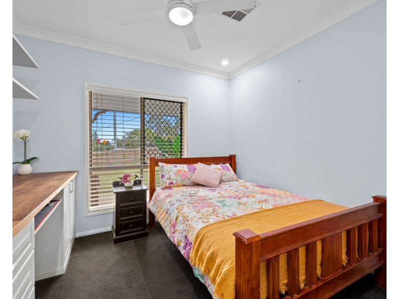 36 Winland Drive, Deebing Heights QLD 4306