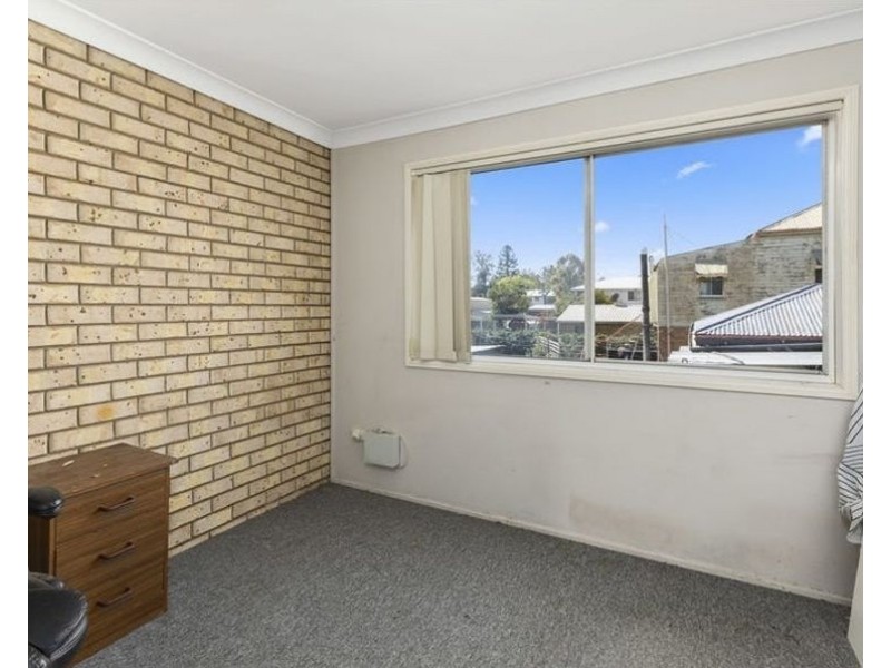3/16 Lindsay Street, Bundamba QLD 4304