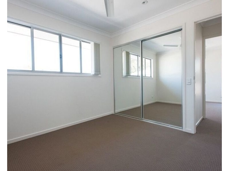15/54A Briggs Road, Raceview QLD 4305