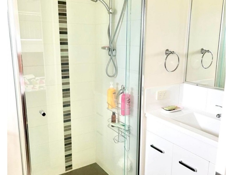 15/54A Briggs Road, Raceview QLD 4305