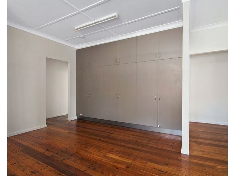 50 Bergin Street, North Booval QLD 4304